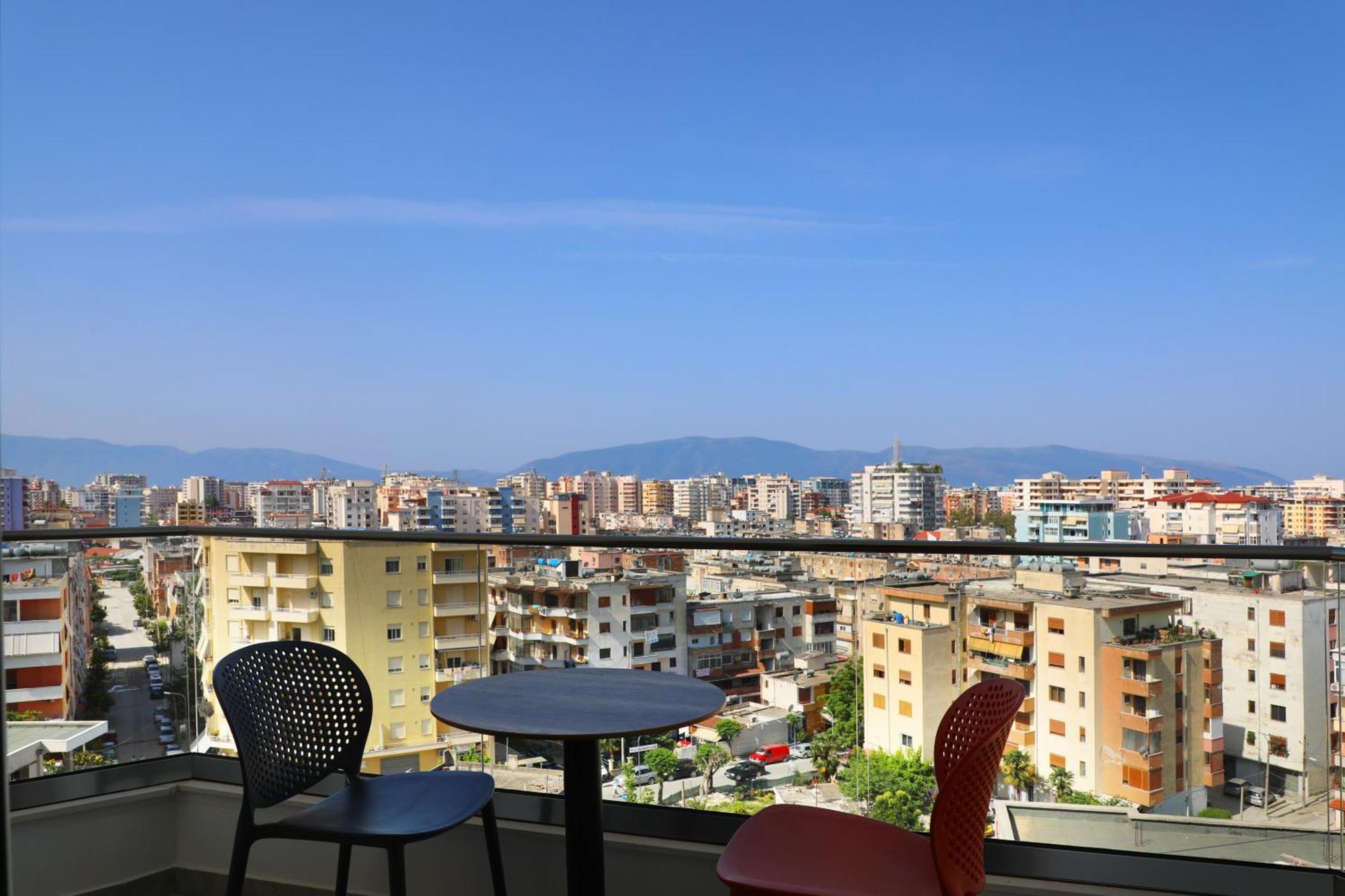 Hotel Vd Roleks Влёра Экстерьер фото